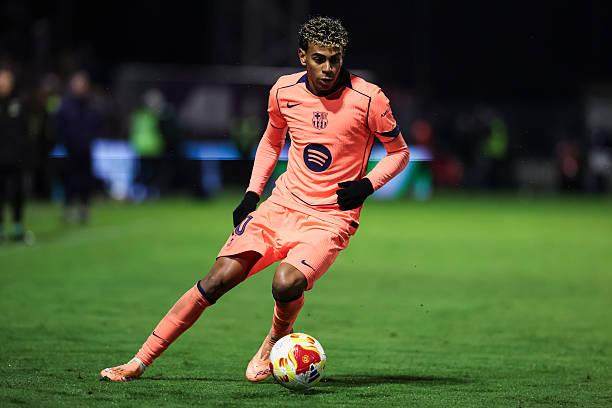 篮球NBA球队教练轮换策略调整