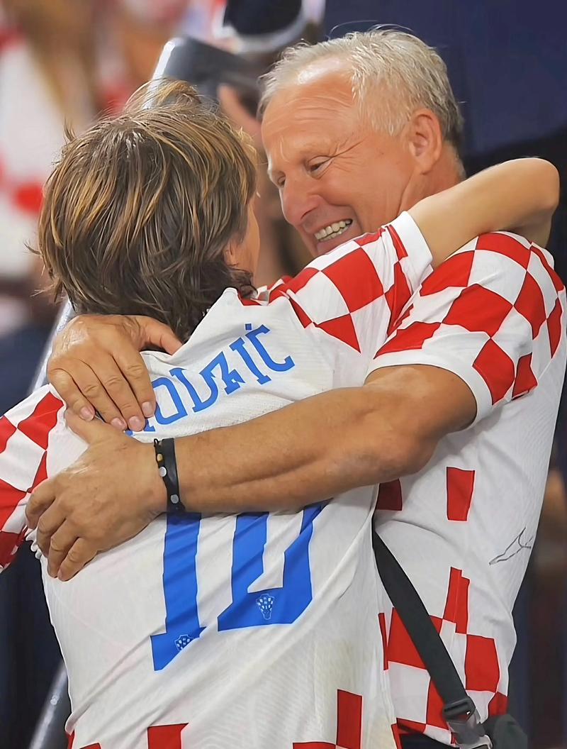 新闻社区互动界面