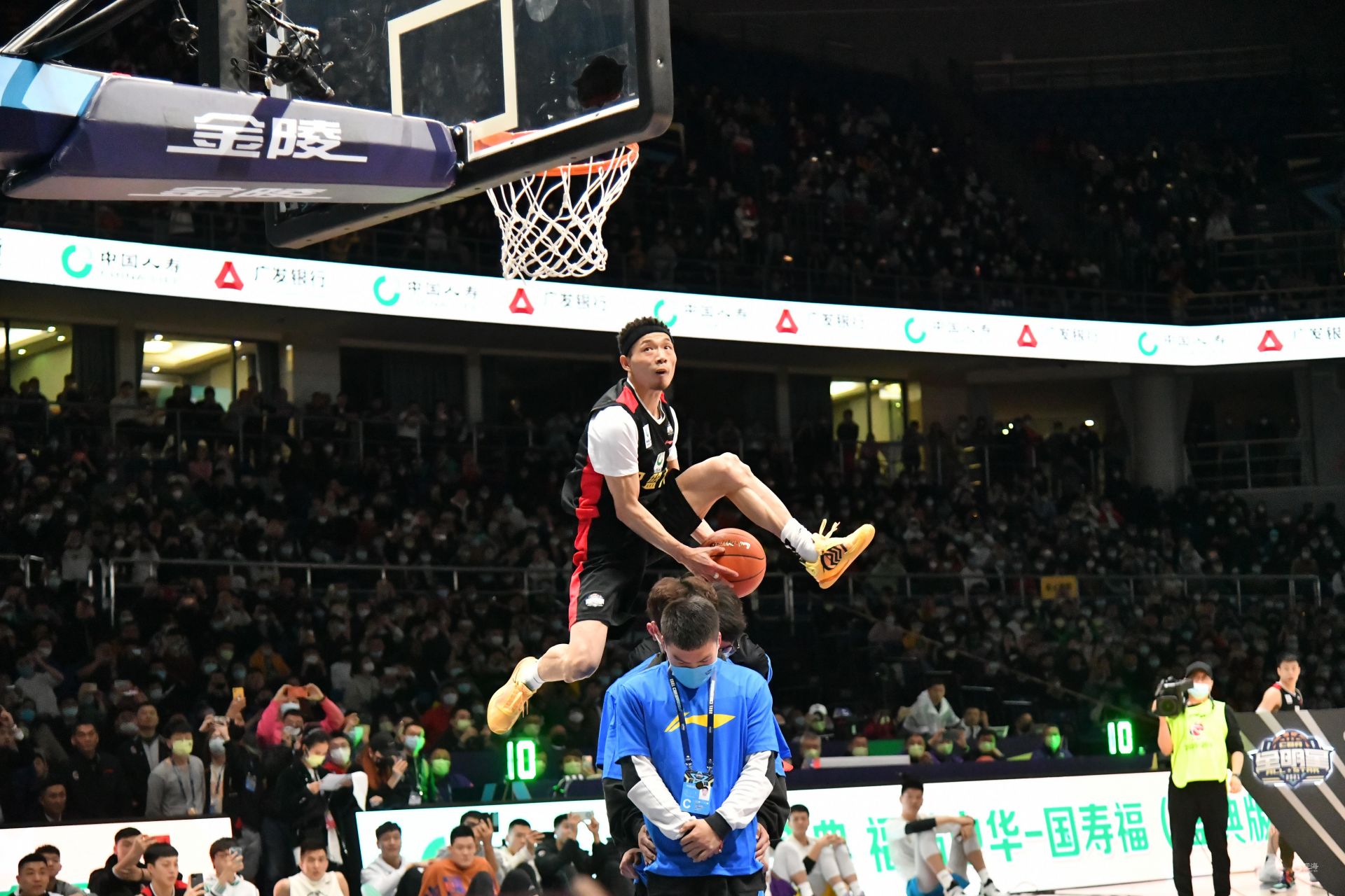 单打和小瓦 单打和小瓦