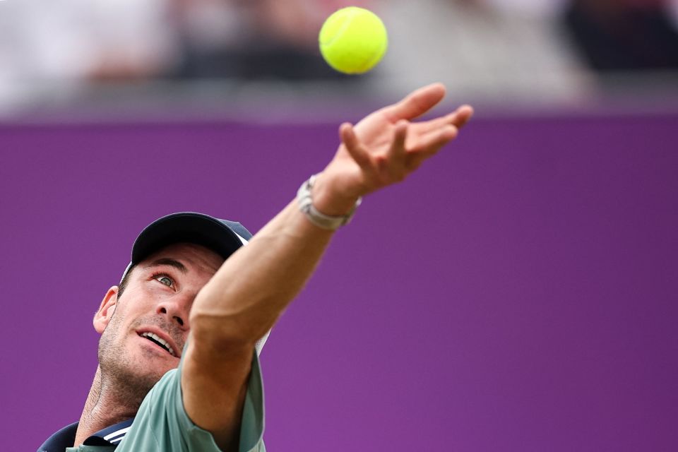 技的场上比 技的场上比