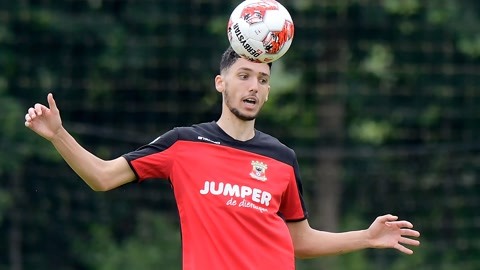 展示了强大 展示了强大