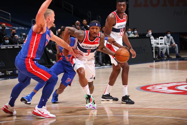 例如泰勒 例如泰勒